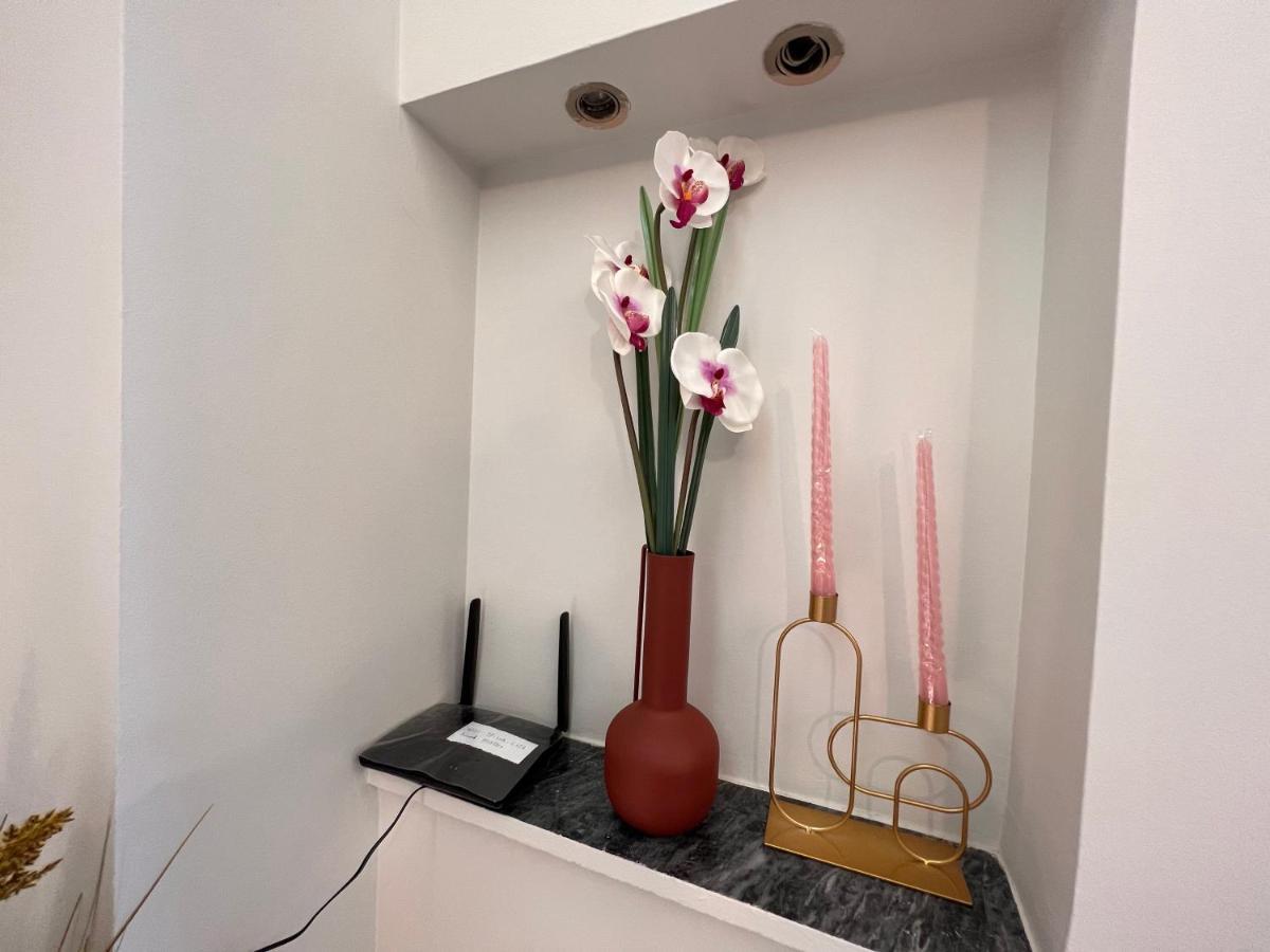 Wsd Rizari Apartment Hotel Атина Екстериор снимка